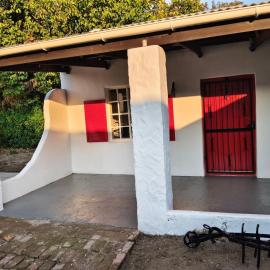 Firehouse self-catering cottage 7