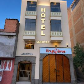 Libertad Grand Hotel, hotel v mestu Ayacucho
