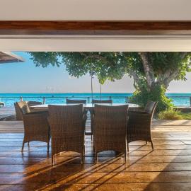 Villa Miti Vai - 3 BR 3 Bath Beachfront Villa
