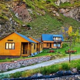 Gergeti wood -hut for 4 people