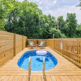 Venetian Pool Hot Tub Sauna and Cold Plunge