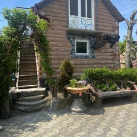 Rezo's Ranch Cottage – hotel w mieście Samtredia