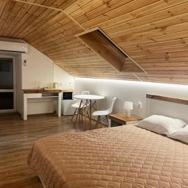 Lukas Hotel, hotell 