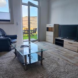 Große Ferienwohnung mit Garten - 10 Minuten von Templin – hotel w mieście Milmersdorf