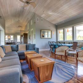 Seaside home with WiFi ocean views shared pool & plenty of room: Inlet Beach şehrinde bir otel