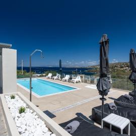 Villa NIMA with Seaview, hotel Aegenitissa városában