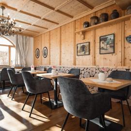 Jochum Hotel Garni, hotel di Fiss