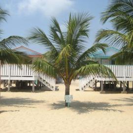 Tri Tan Beach Cabanas, hotel a Placencia