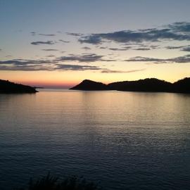 Apartment Riva Lastovo，Ubli的飯店