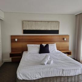 3BR Golfside Villa | Pools, Tennis & Relaxation, hotelli kohteessa Magenta