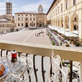 Arezzo Centre, Prestigious Apartment with a View