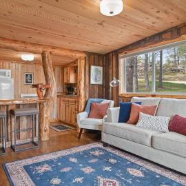 Little Joy BHBungalows #4: Custer şehrinde bir otel