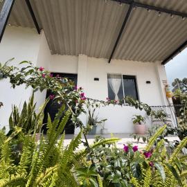 Cabaña privada cerca a termales San Vicente, hotel en Santa Rosa de Cabal