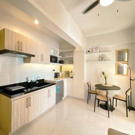 1 BR Condo in Panglao Island 8 min walk to beach, отель в городе Дауис