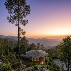 StayVista at Sukoon Nature Retreat, Hotel in Bhatrojkhan