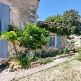 Beautiful Home In Champagne Mouton With Wifi