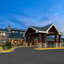 AmericInn by Wyndham Austin, hotel in Austin