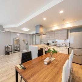 高田馬場 Yoko hotel shinnjuku, shinokubo 10 people stay, big room