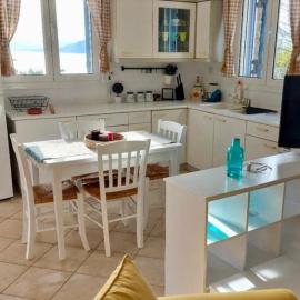 Myrto Signature Suite - Aegina, hotel v mestu Aegenitissa