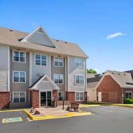 MainStay Suites Appleton Airport - Fox River Mall Area, hotel i Appleton