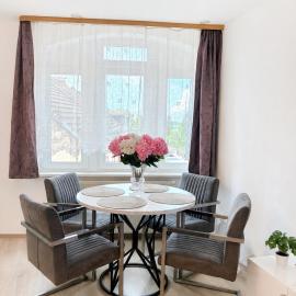 Ferienwohnung direkt am Rhein in Nierstein, hôtel à Nierstein