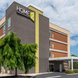 Home2 Suites by Hilton Atlanta South/McDonough, хотел в МакДона