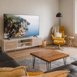 Chic Boutique Stay-Hot Tub & Massage Chair, EV, hotel di Tillamook