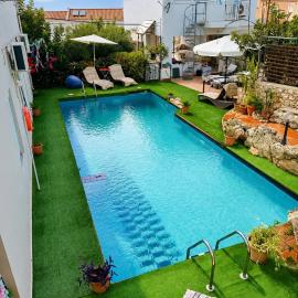 Bicorna Chania Pool Escape - Stylish Rooms, отель в городе Плака