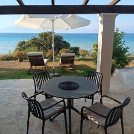 Sklavenitis Panoramic Seaview Beach Apartment