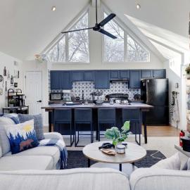 Peak Pine by AvantStay, hotel in Albrightsville