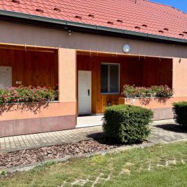 Ubytovanie Klára, hotel in Veľký Meder