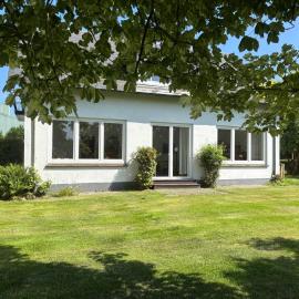 Ferienhaus Alte Abnahme, hotelli kohteessa Esgrus