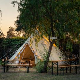 Kampaoh El Rocío, hotel din El Rocío
