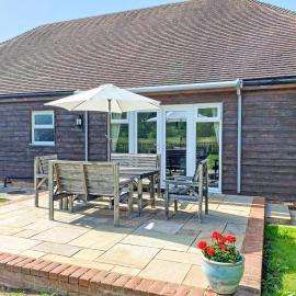 Berry Court Farm Cottage