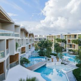 Viesnīca Wyndham Grand Nai Harn Beach Phuket pilsētā Naiharna pludmale