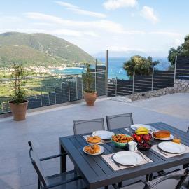 Aifantis Villa 2, hotel en Póndi