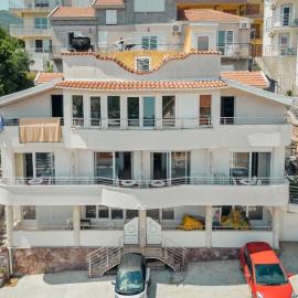 Ilijada apartments, готель у місті Іхало