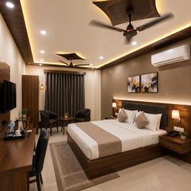 Hotel Starlin Near Delhi Airport & Free Airport Pickup