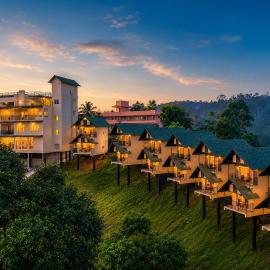 Nature Green Pool Resort Munnar by VOYE HOMES、ムンナルのホテル