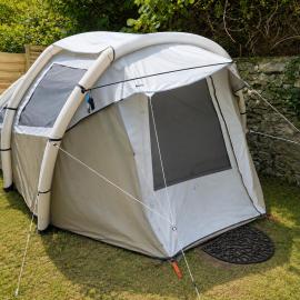 Tente au fond du jardin - accès Jacuzzi et sauna