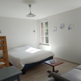 Hôtel de la Gare、Veuzain-sur-Loireのホテル