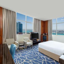 Ramada Abu Dhabi Corniche, hotel em Abu Dhabi