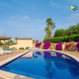 Casa Josemar - Casa con piscina junto a la playa en Cala Romántica