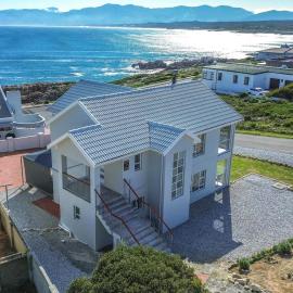 Bluemist Accommodation, hotel in Gansbaai