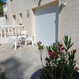 Apartment 3 personnes SE Rez de Jardin 2 chambres