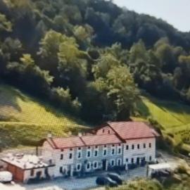 Agriturismo La Casa Nei Boschi, hotel in Colderù