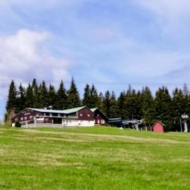 bouda Svornost, hotel in Pec pod Snezkou