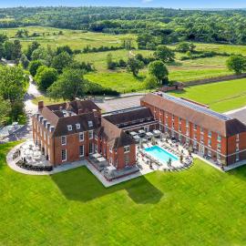 Wokingham में, होटल West Court Retreat