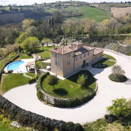 Nido sulle Colline