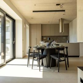 Persolis luxury sun residence, отель в городе Kojsko